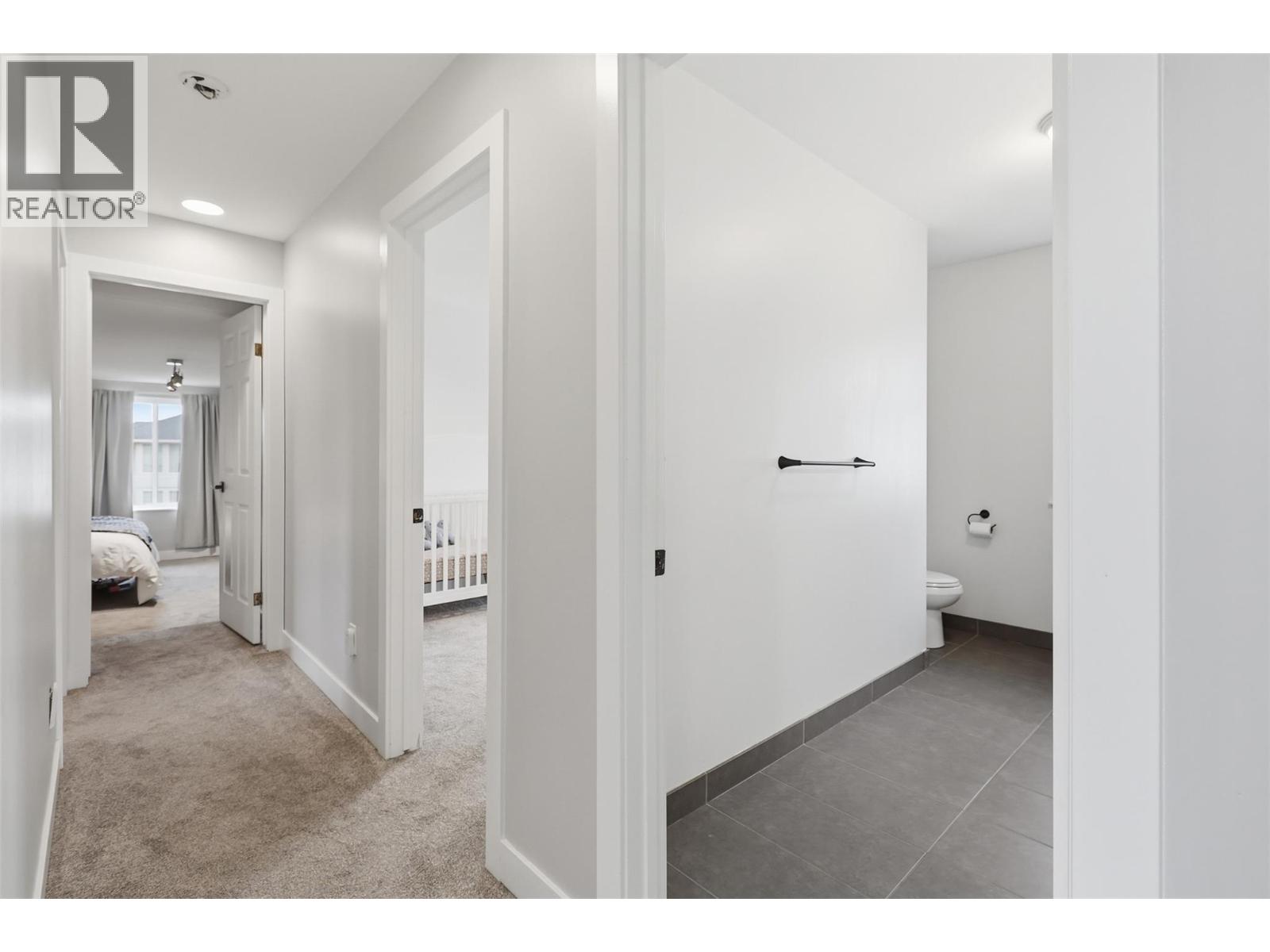 1948 SHEFFIELD Way, Kamloops