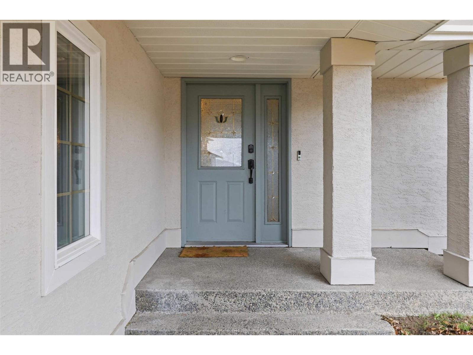 1948 SHEFFIELD Way, Kamloops