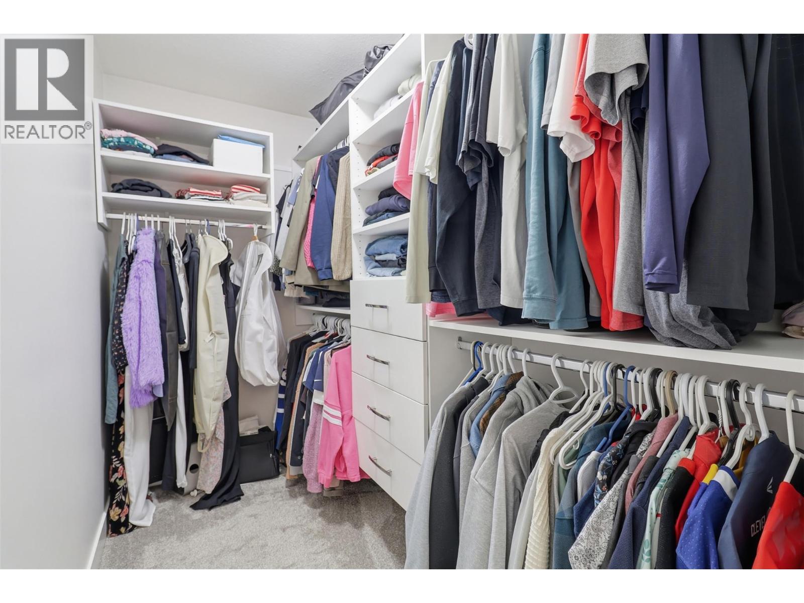 1948 SHEFFIELD Way, Kamloops