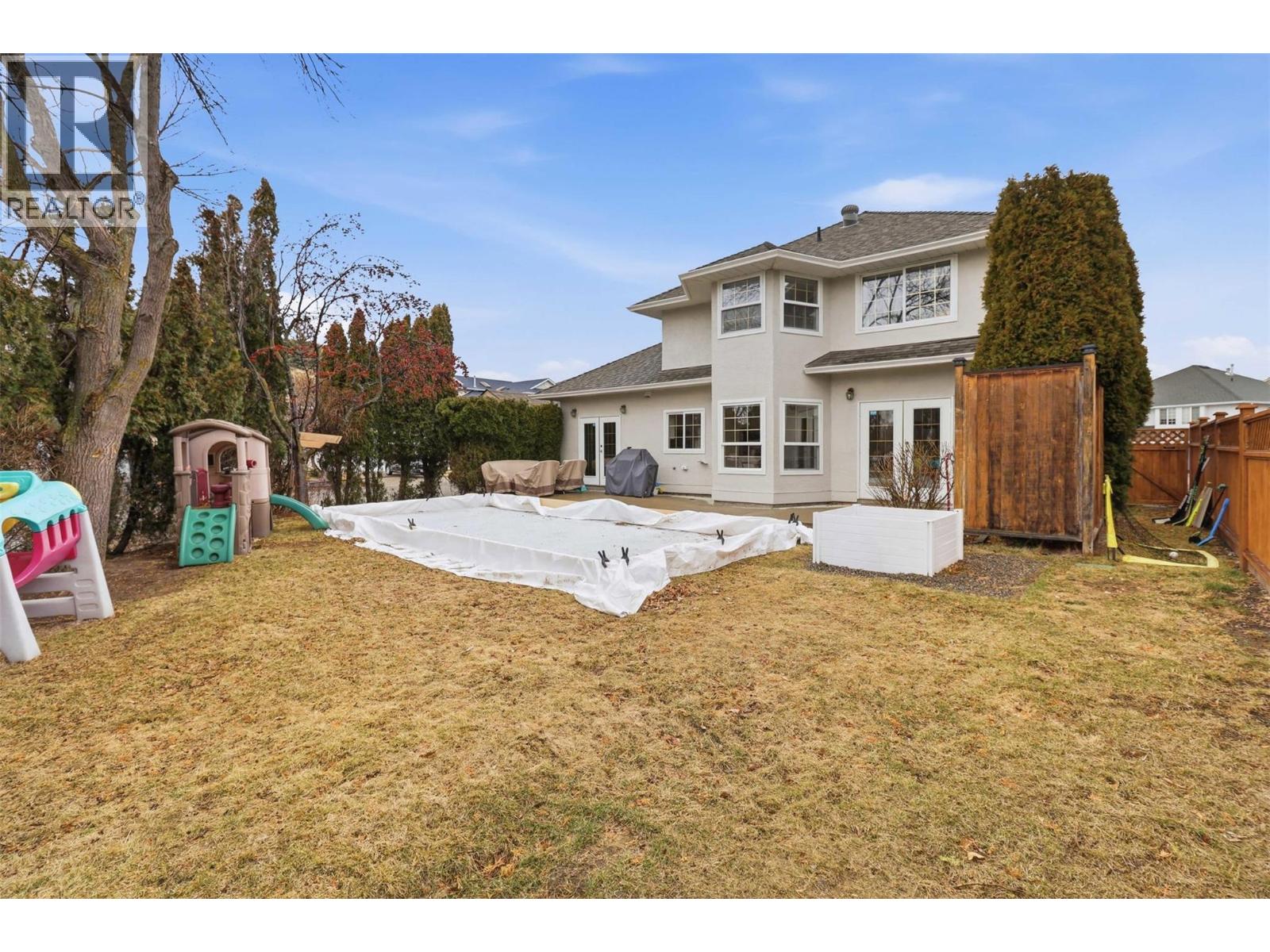 1948 SHEFFIELD Way, Kamloops