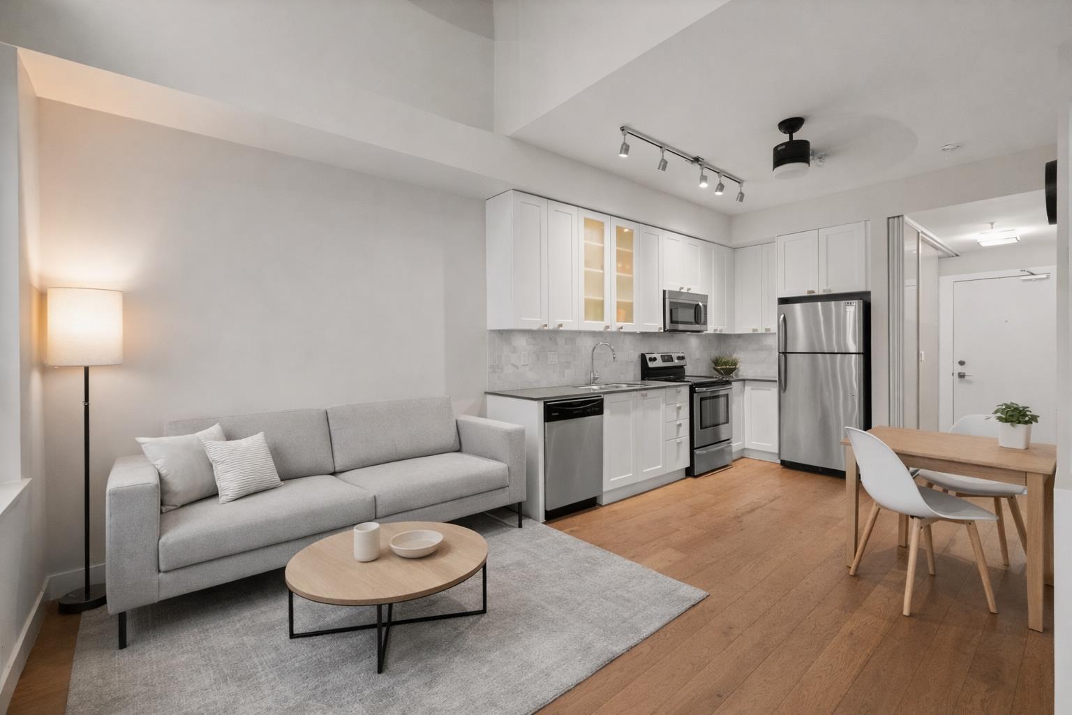 311 3080 GLADWIN ROAD