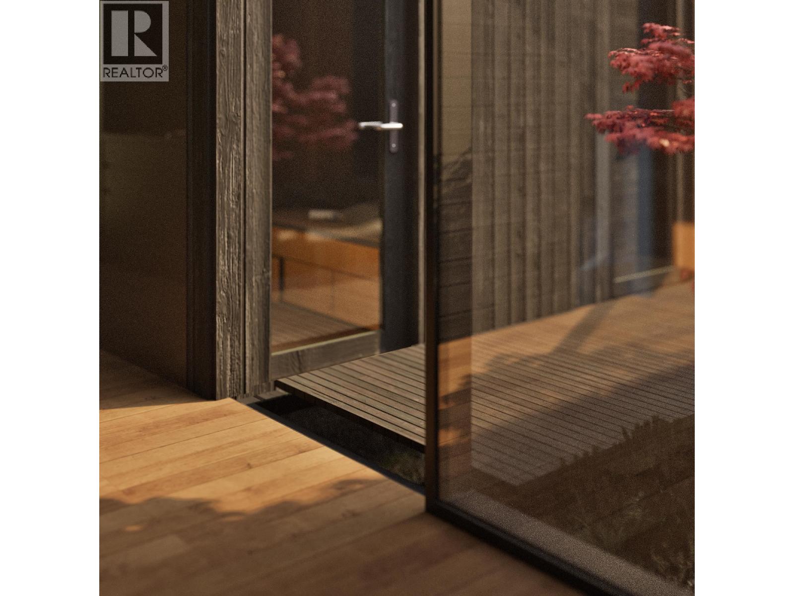 581 BAYVIEW DRIVE, Mayne Island