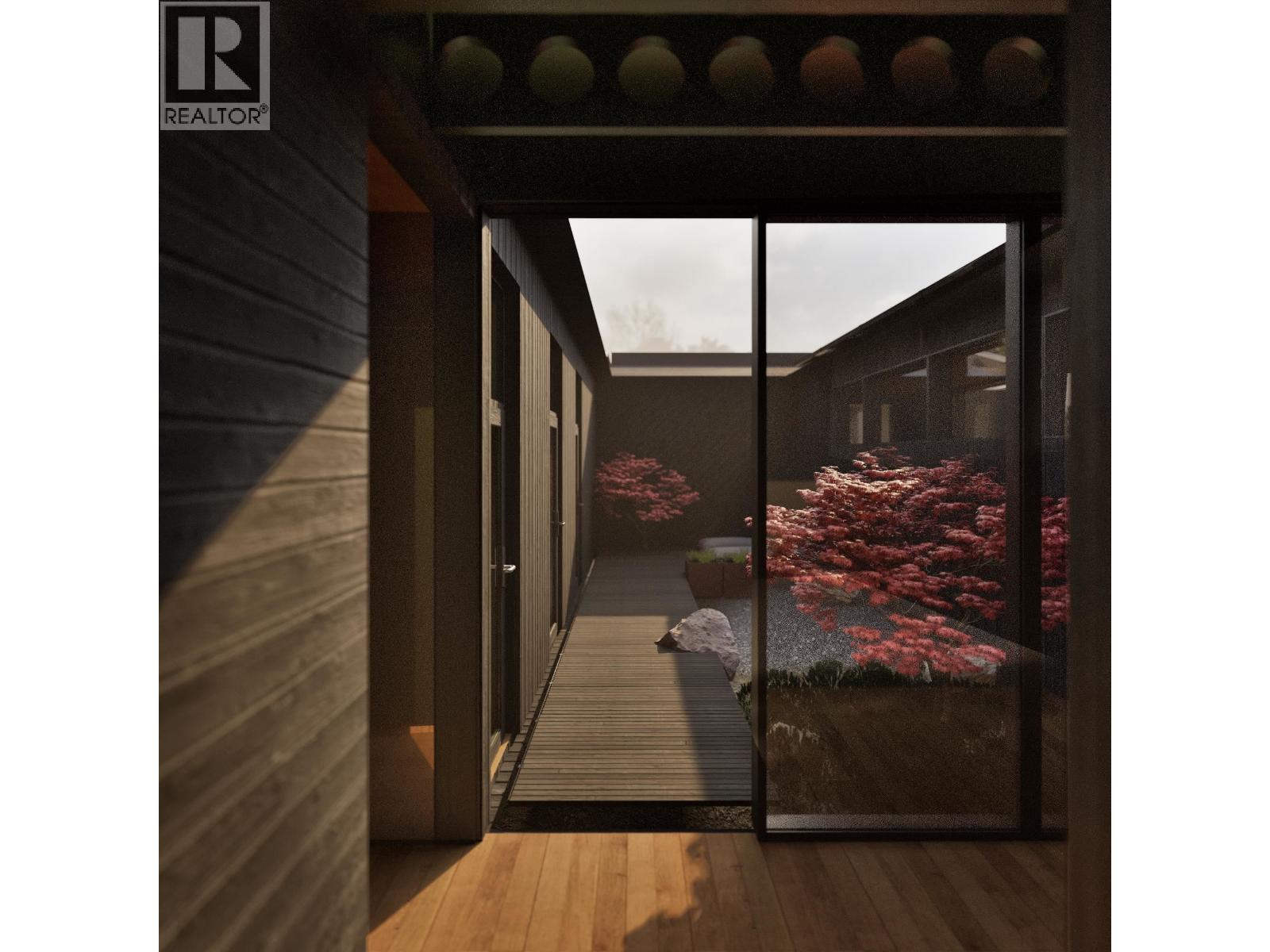 581 BAYVIEW DRIVE, Mayne Island