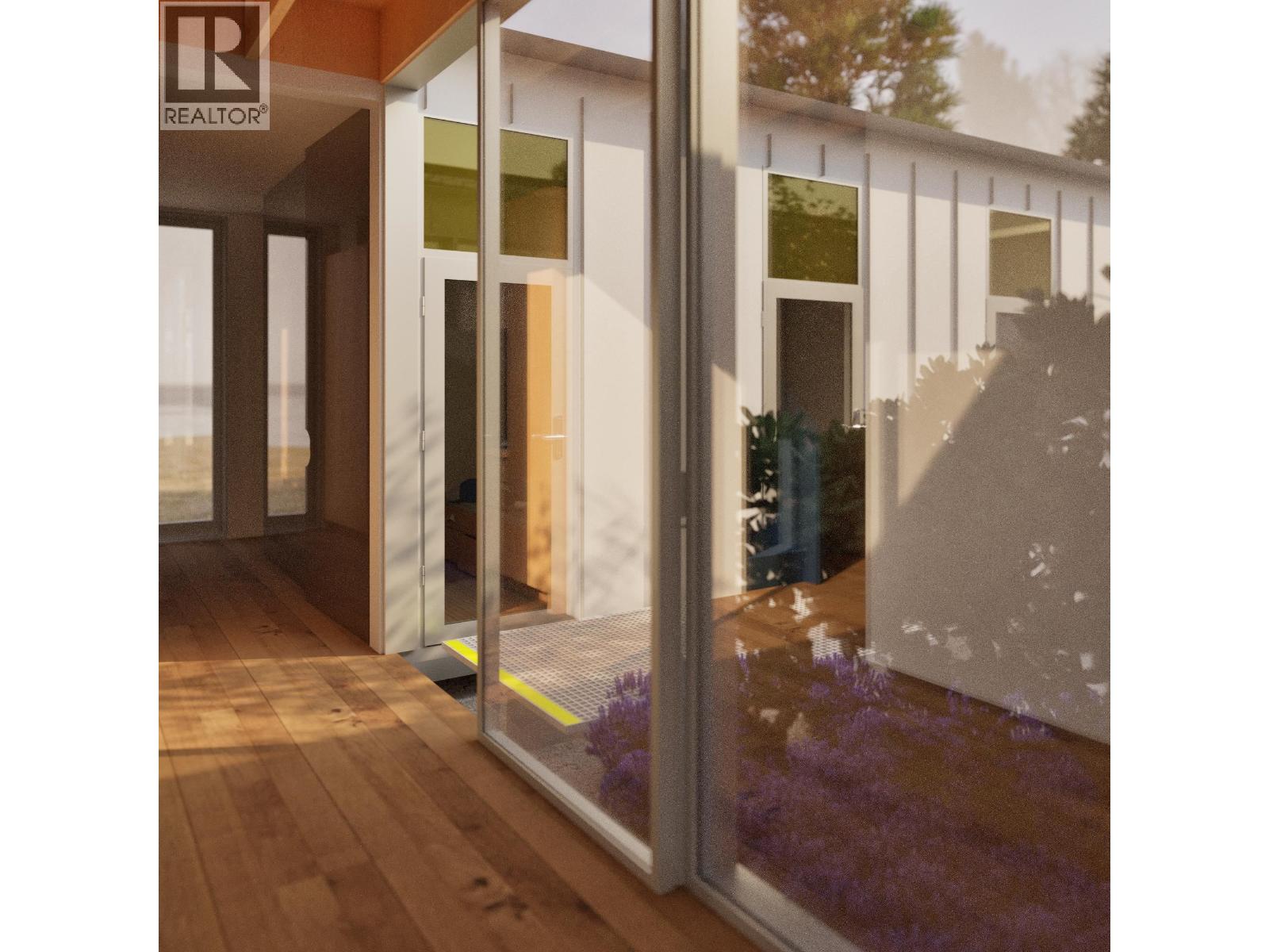 579 BAYVIEW DRIVE, Mayne Island