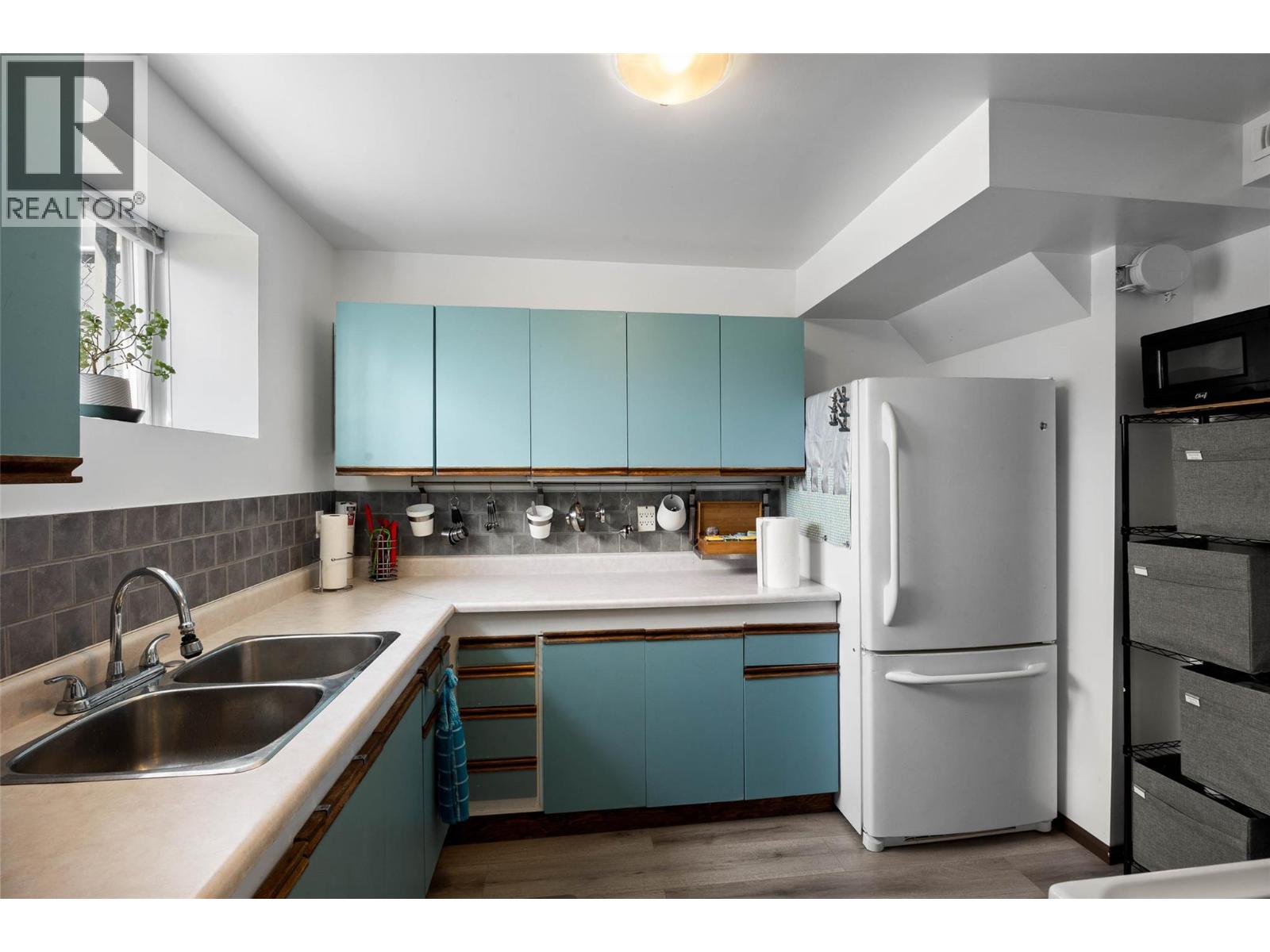 1020 7TH STREET - 25