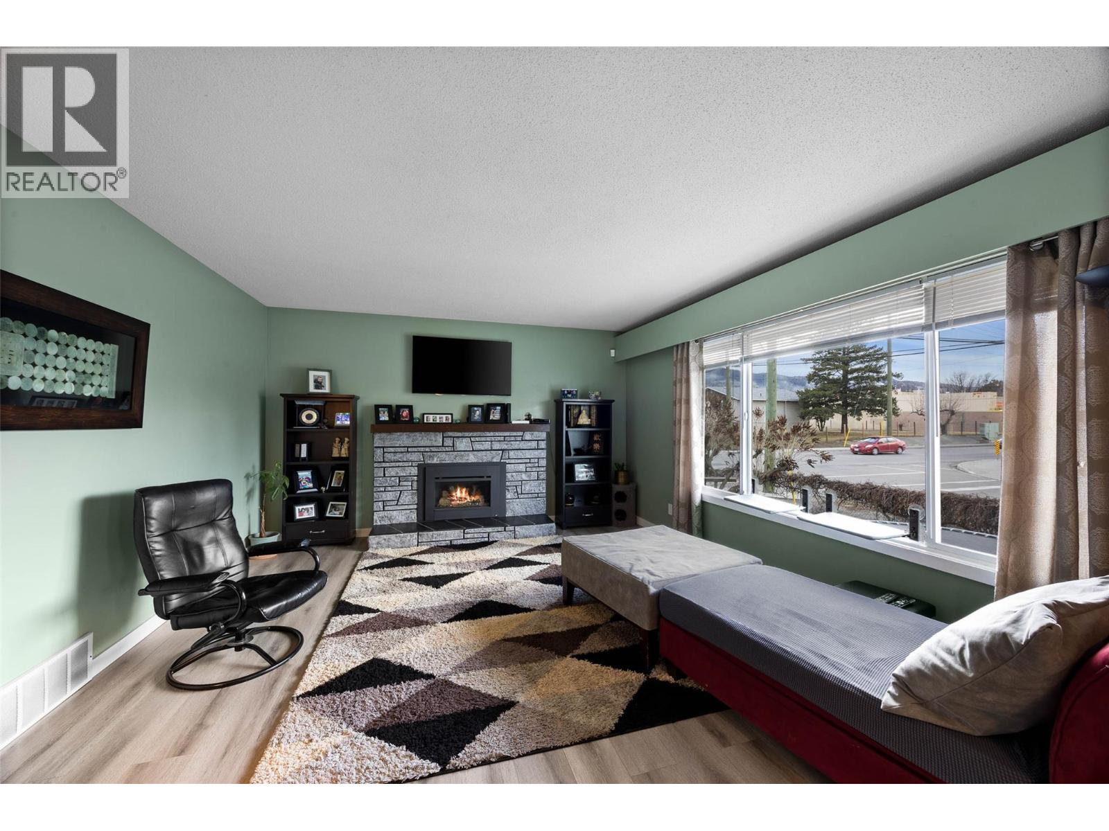 1020 7th Street - 13
