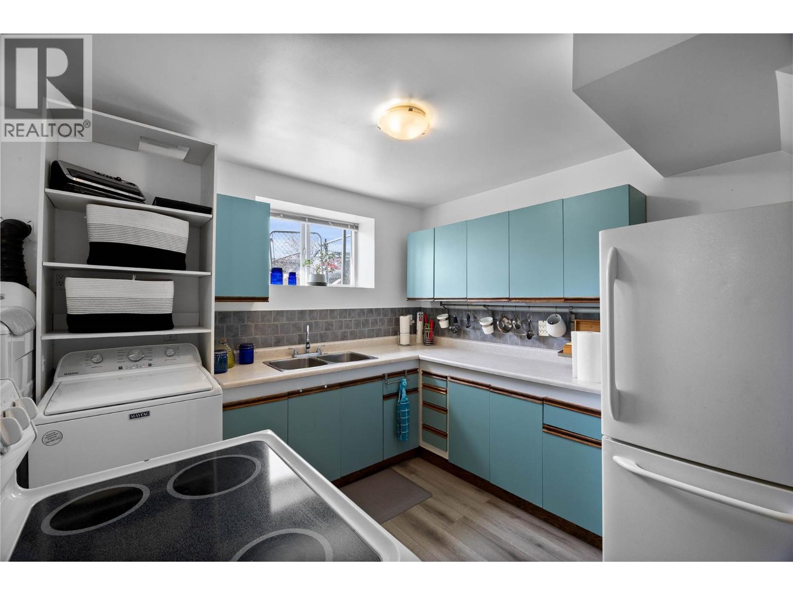 1020 7TH STREET - 24