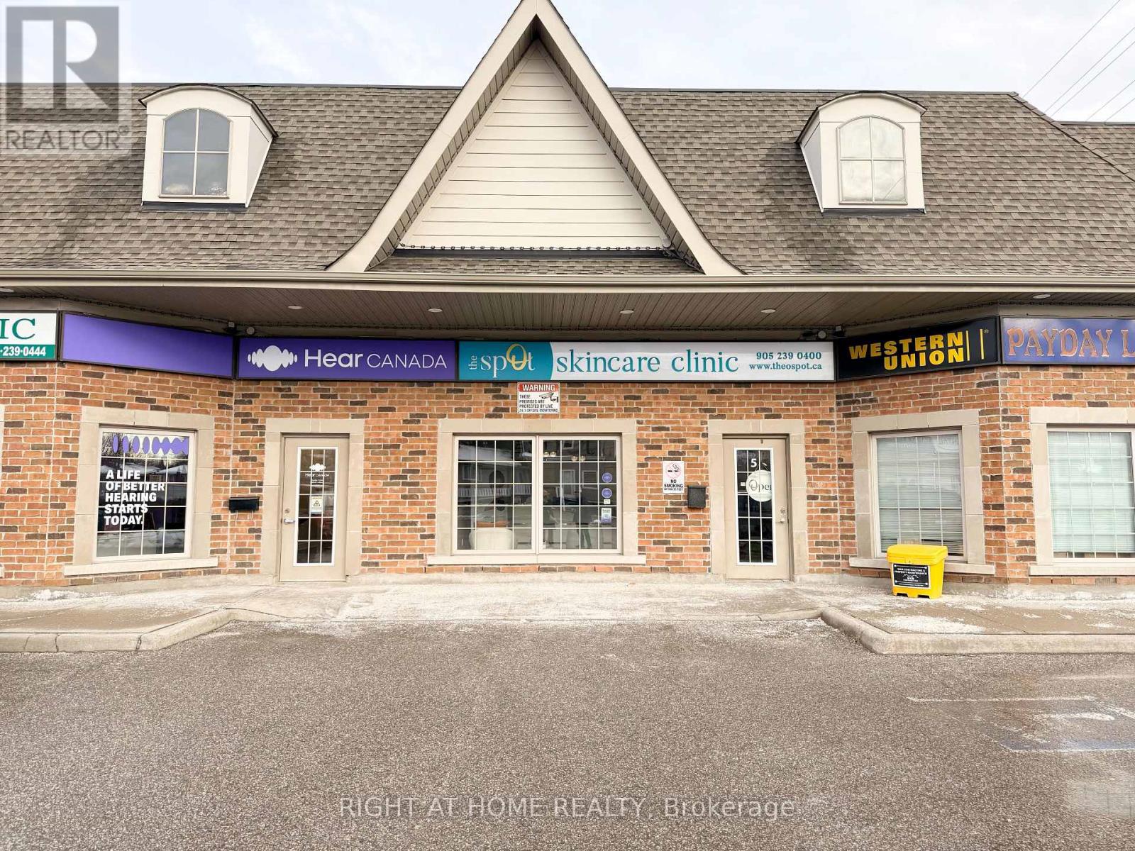 5 - 362 KINGSTON ROAD W