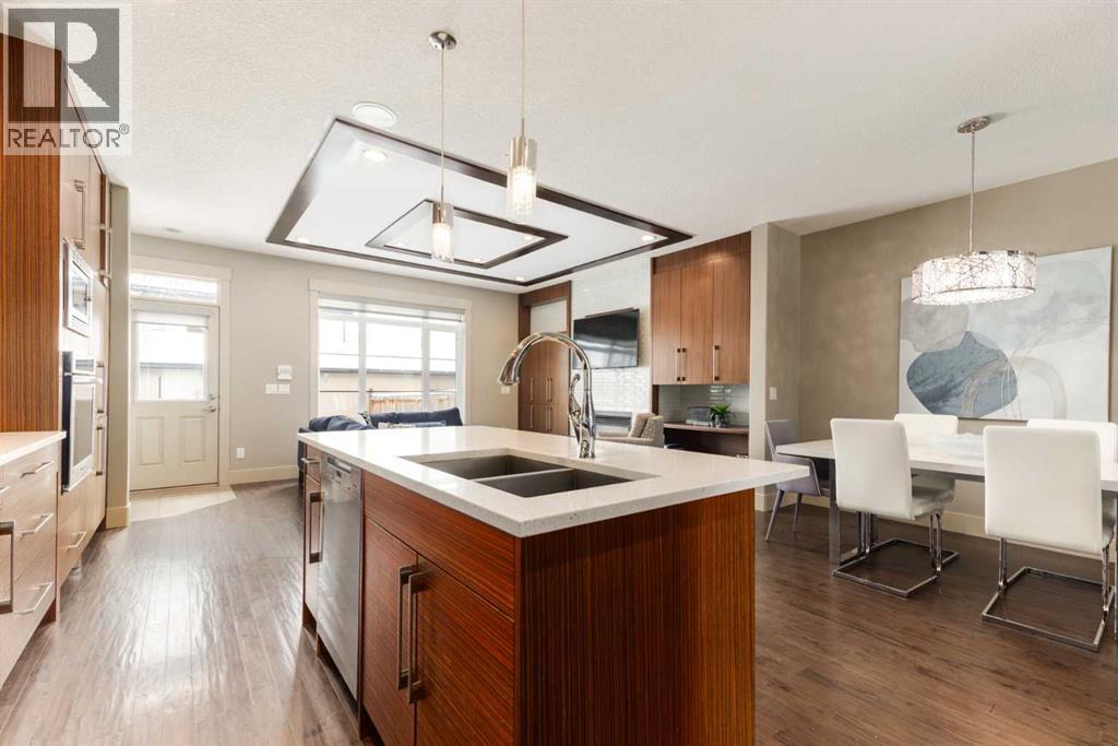 Single Family House for Sale in   Avenue SW Erlton Calgary 