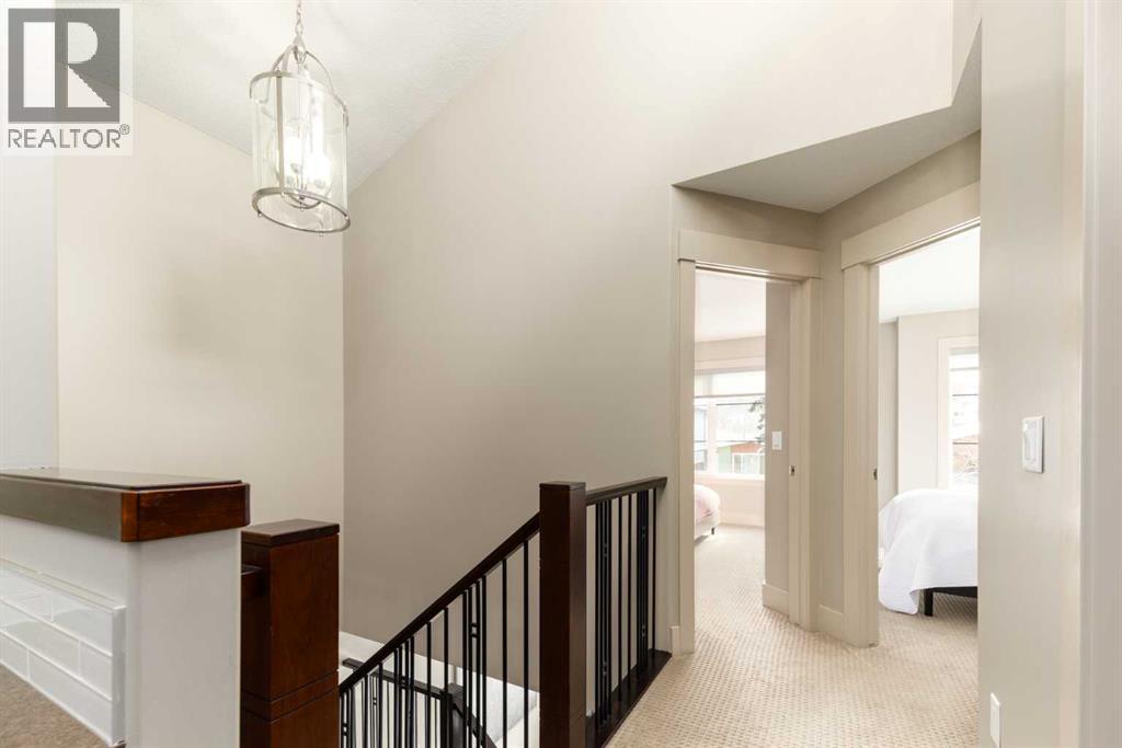 Single Family House for Sale in   Avenue SW Erlton Calgary 