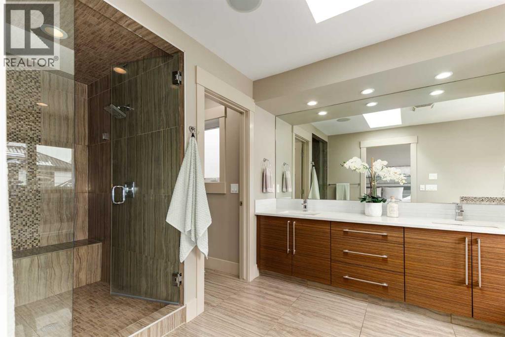 Single Family House for Sale in   Avenue SW Erlton Calgary 