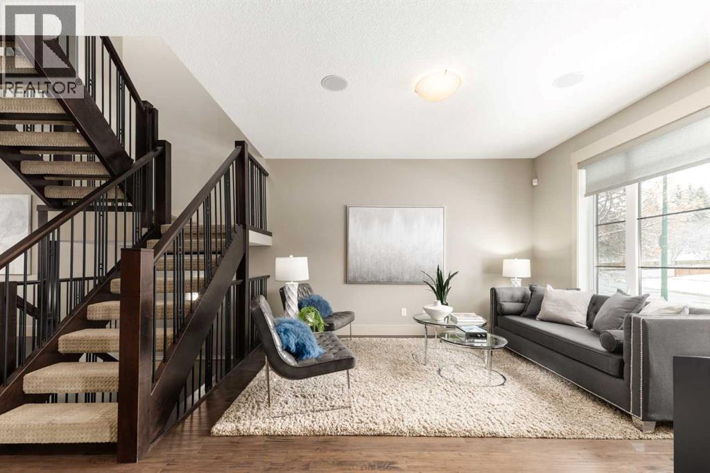 Single Family House for Sale in   Avenue SW Erlton Calgary 