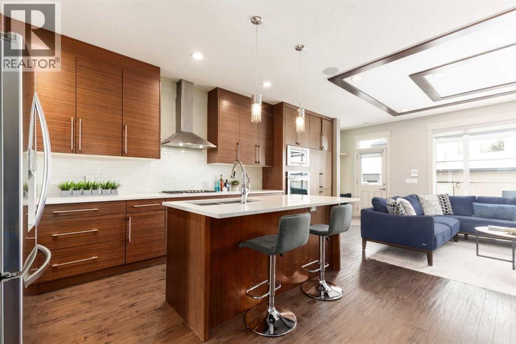 Single Family House for Sale in   Avenue SW Erlton Calgary 