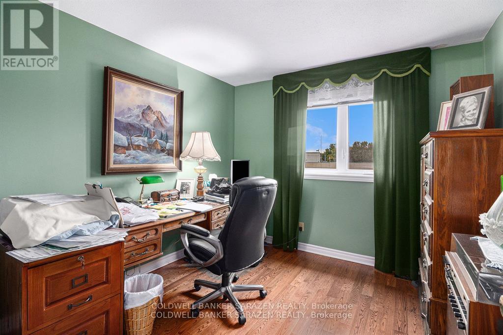 557 LATOUR CRESCENT - 9