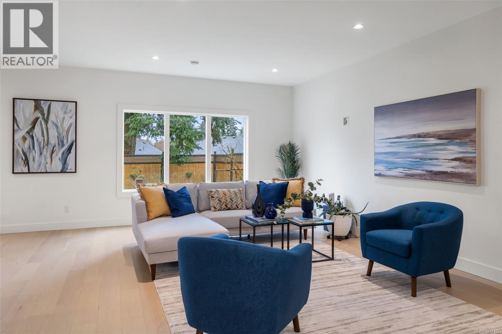 2017 STONE HEARTH LANE - Image 2