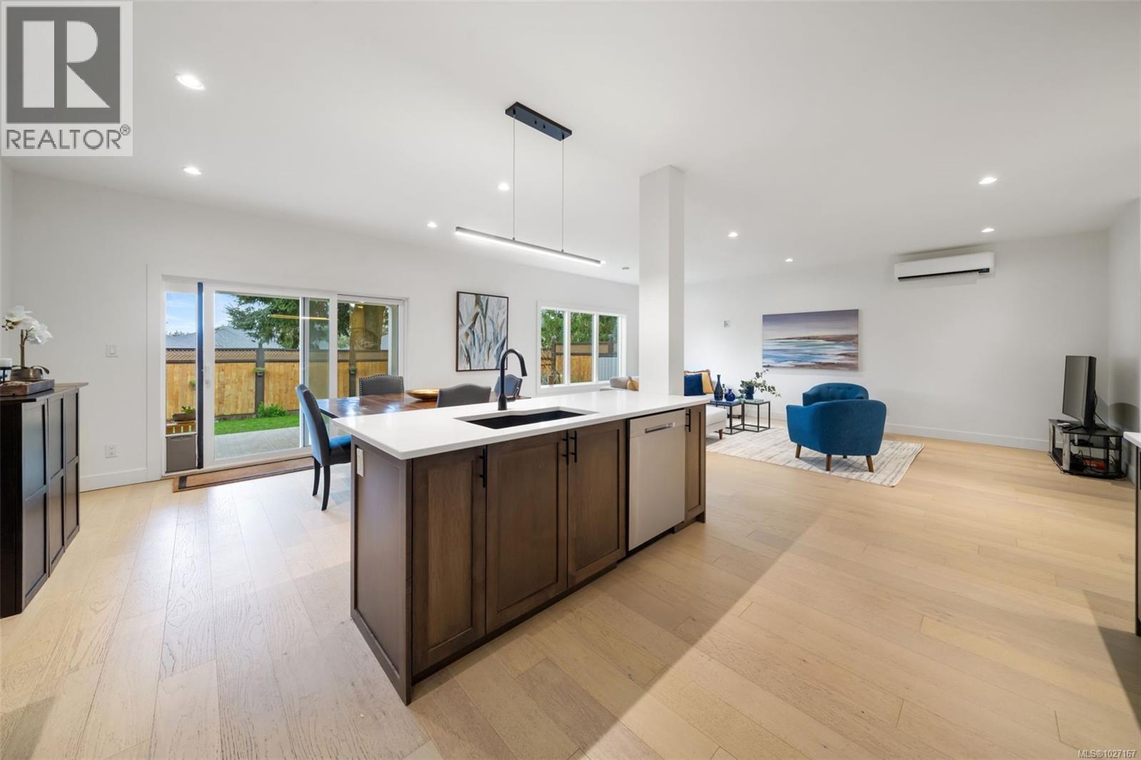 2017 STONE HEARTH LANE - Image 3