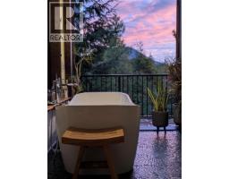 1708 Rainforest Lane, Ucluelet, BC V0R3A0 Photo 34
