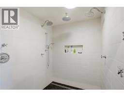 1708 Rainforest Lane, Ucluelet, BC V0R3A0 Photo 36