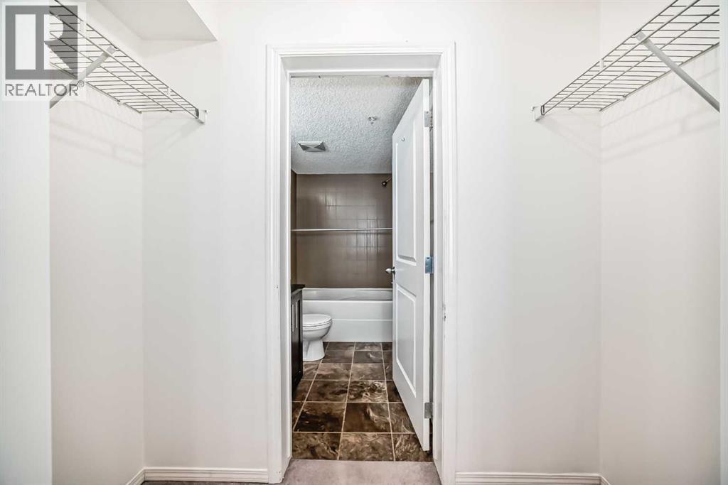 Single Family House for Sale in   Kincora Glen Road NW Kincora Calgary 