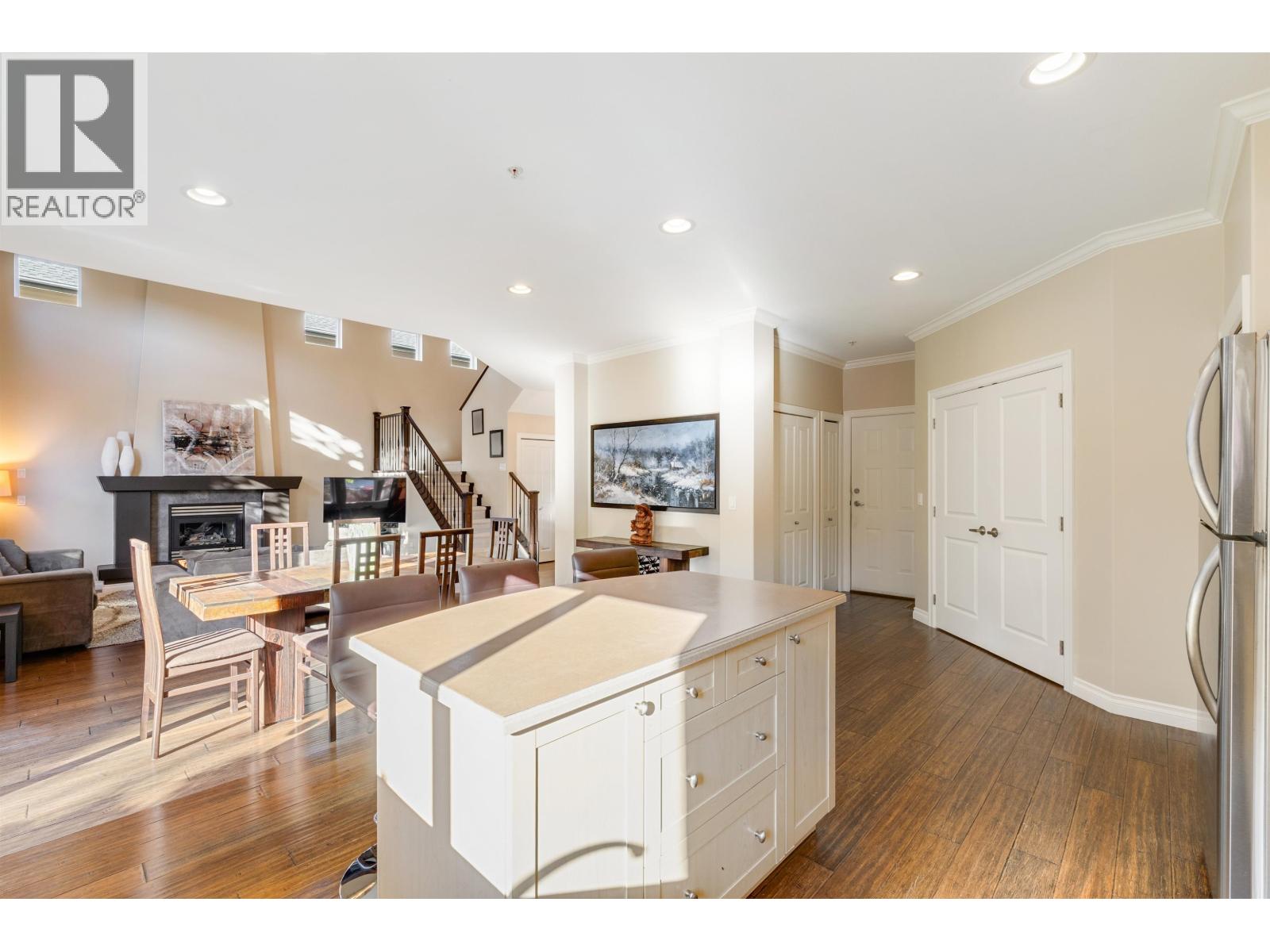 1078 EUPHRATES CRESCENT, Port Coquitlam