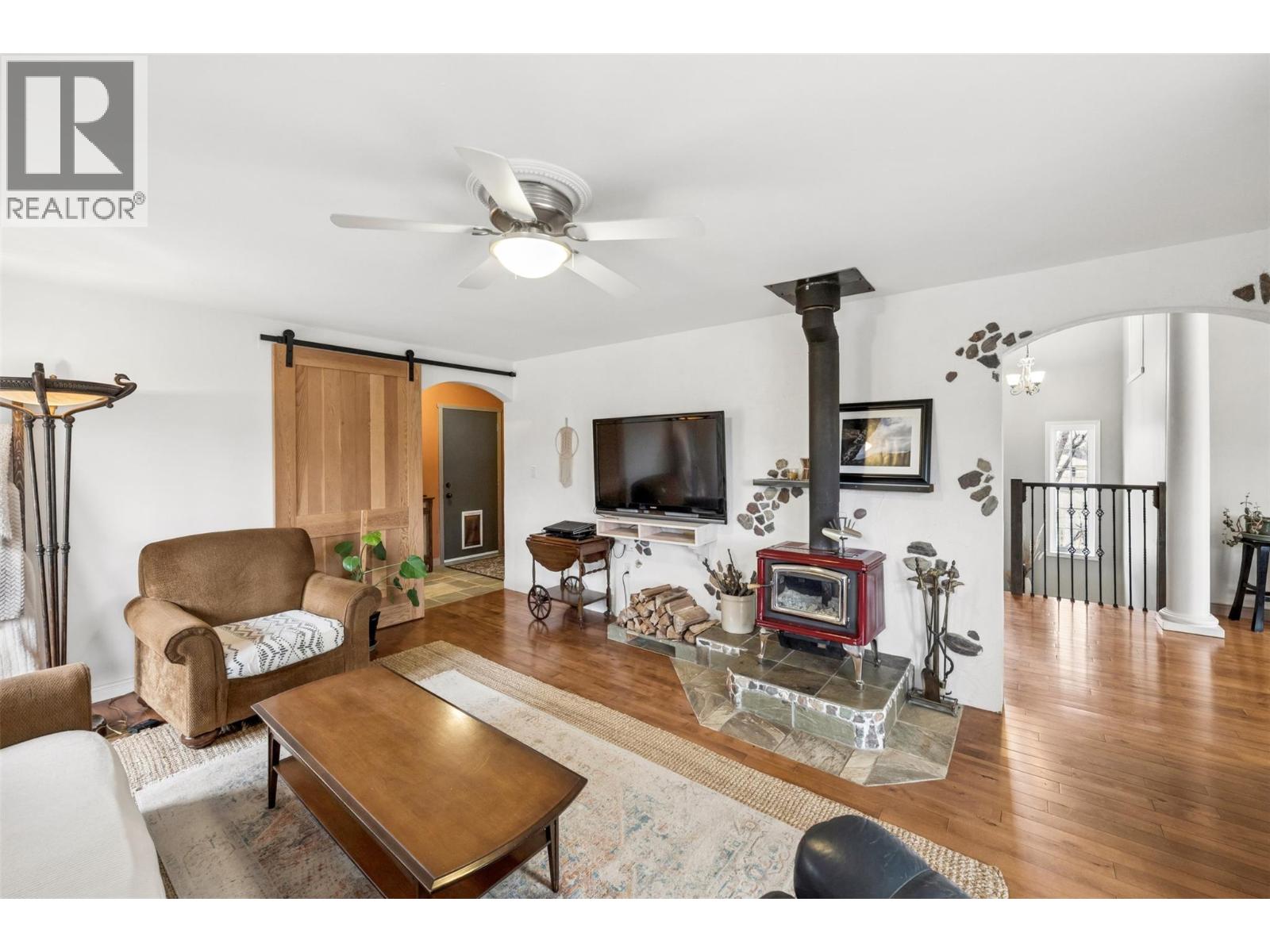 6342 Spartan Street, Oliver