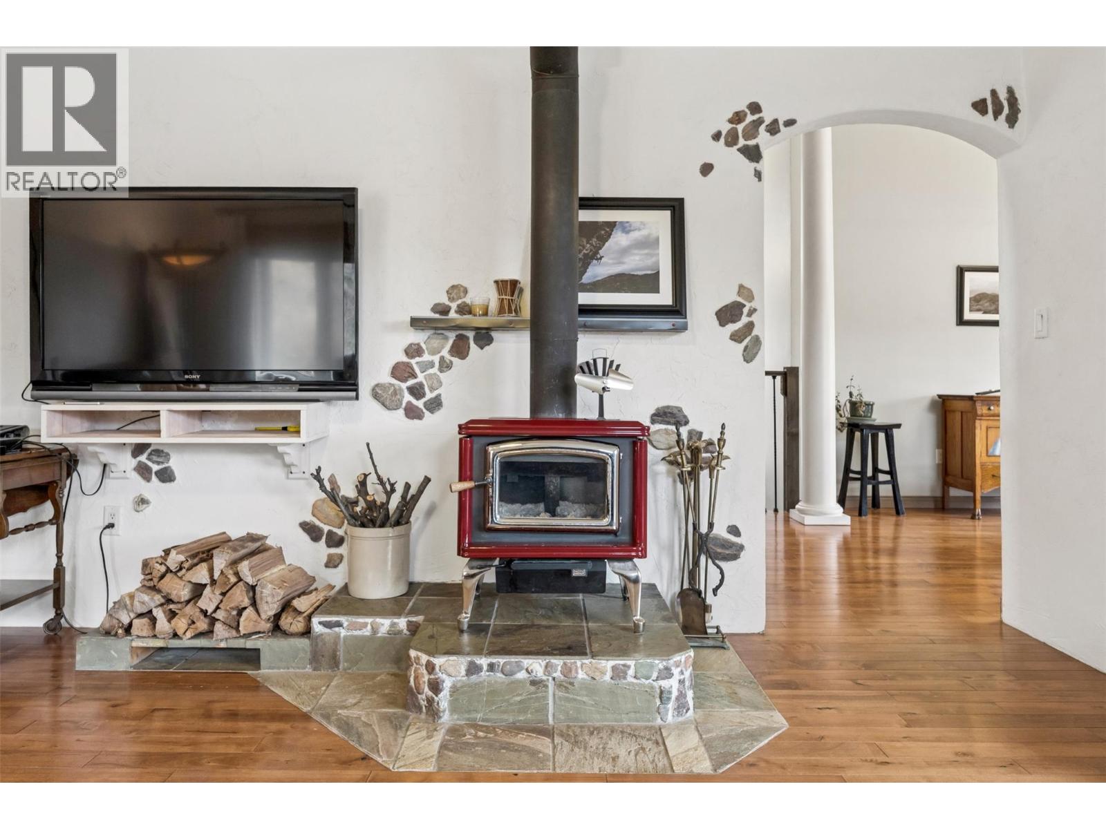 6342 Spartan Street, Oliver