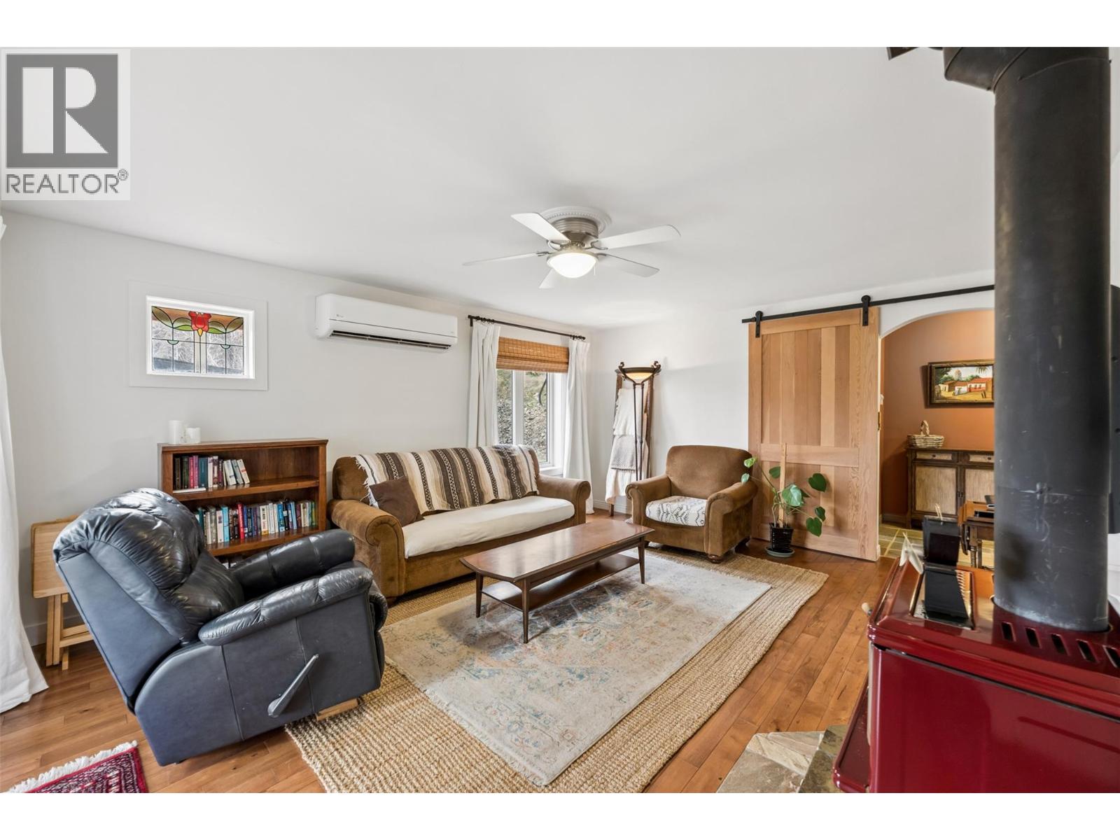 6342 Spartan Street, Oliver