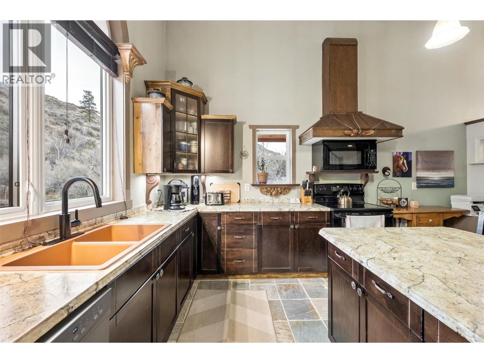 6342 Spartan Street, Oliver