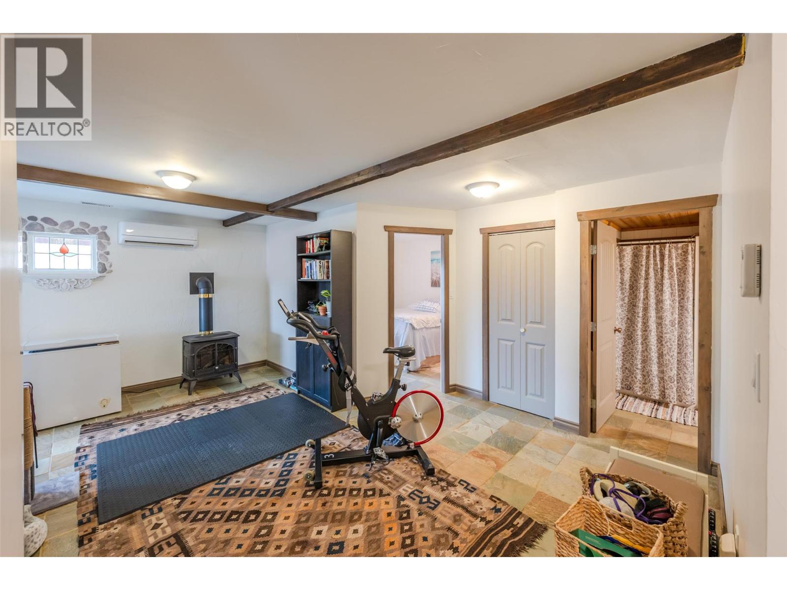 6342 Spartan Street, Oliver