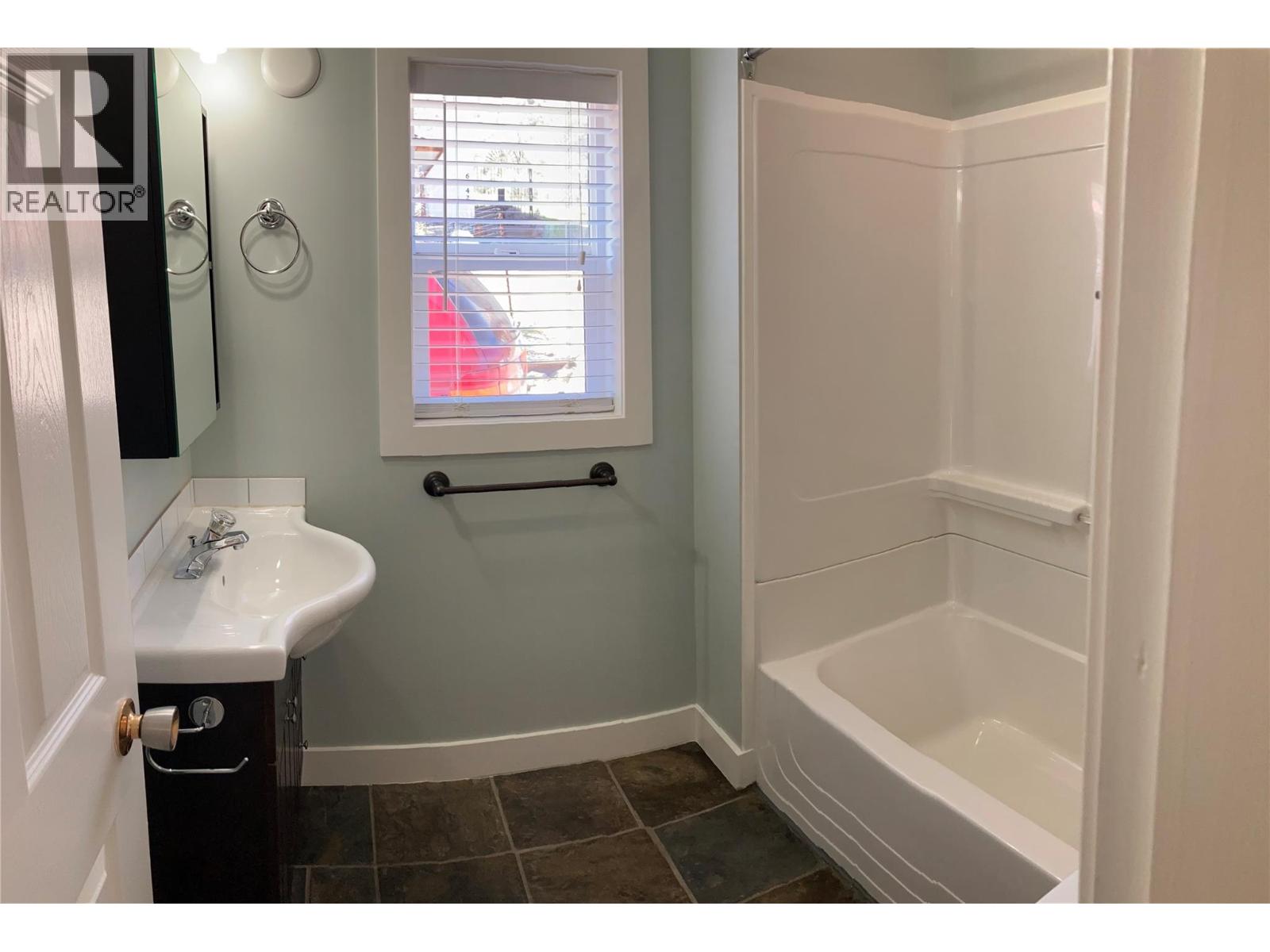 6342 Spartan Street, Oliver