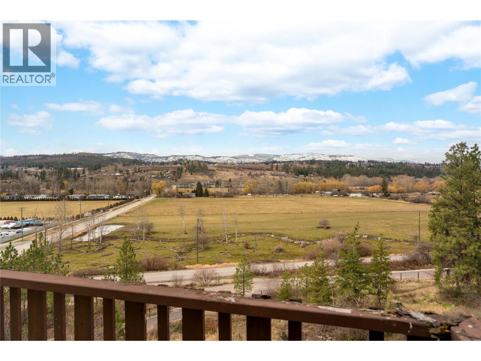  10544 Bonnie Drive, Lake Country