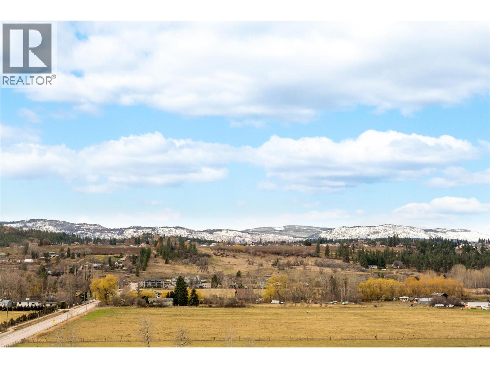  10544 Bonnie Drive, Lake Country