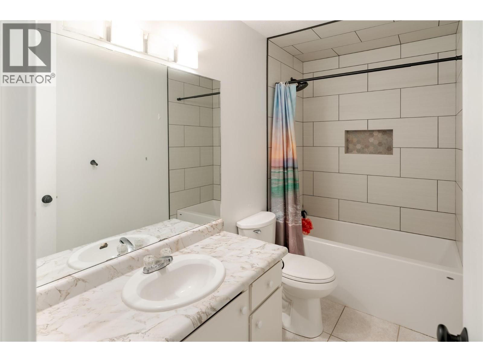  10544 Bonnie Drive, Lake Country