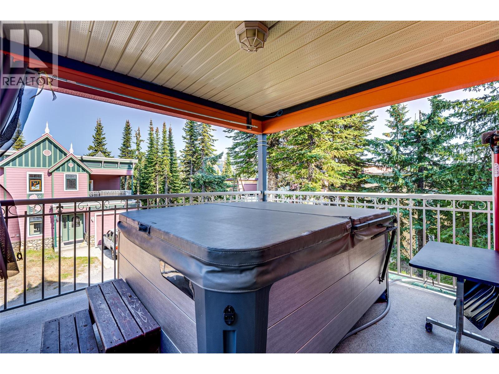 635 Monashee Road Unit# 8, Silver Star