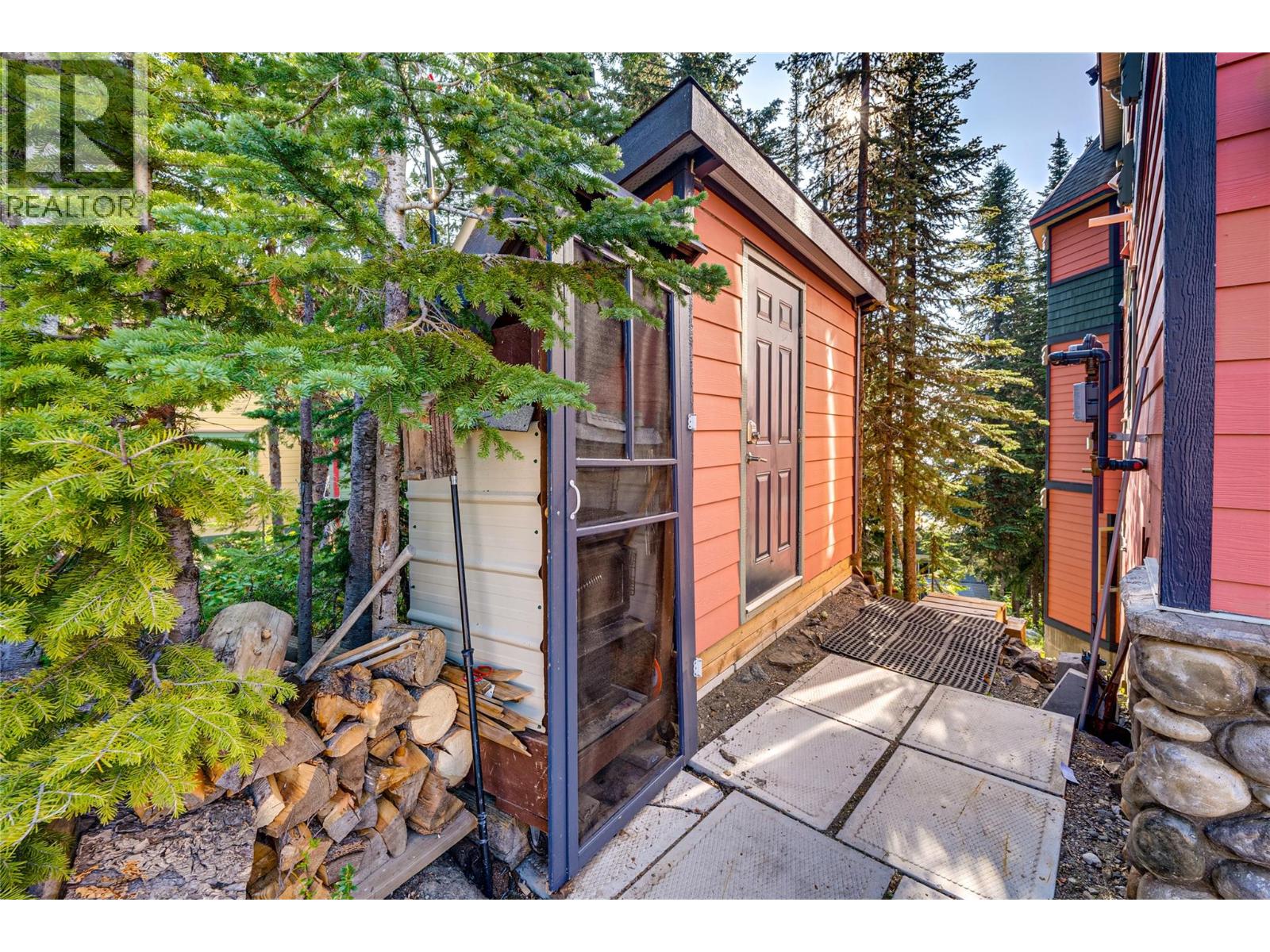 635 Monashee Road Unit# 8, Silver Star