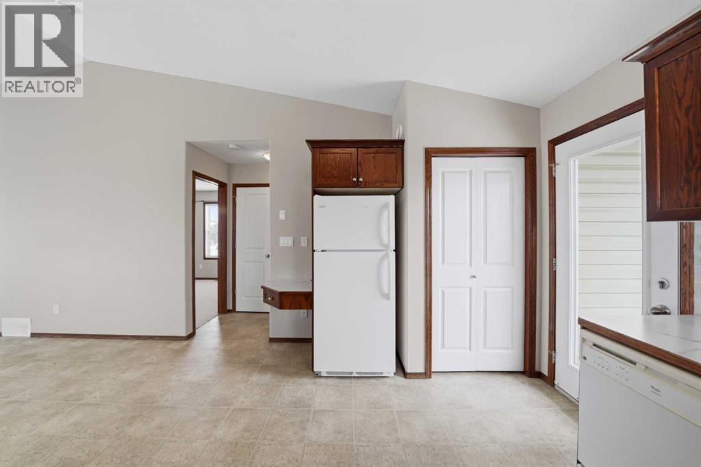 159 Lanterman Close, Red Deer