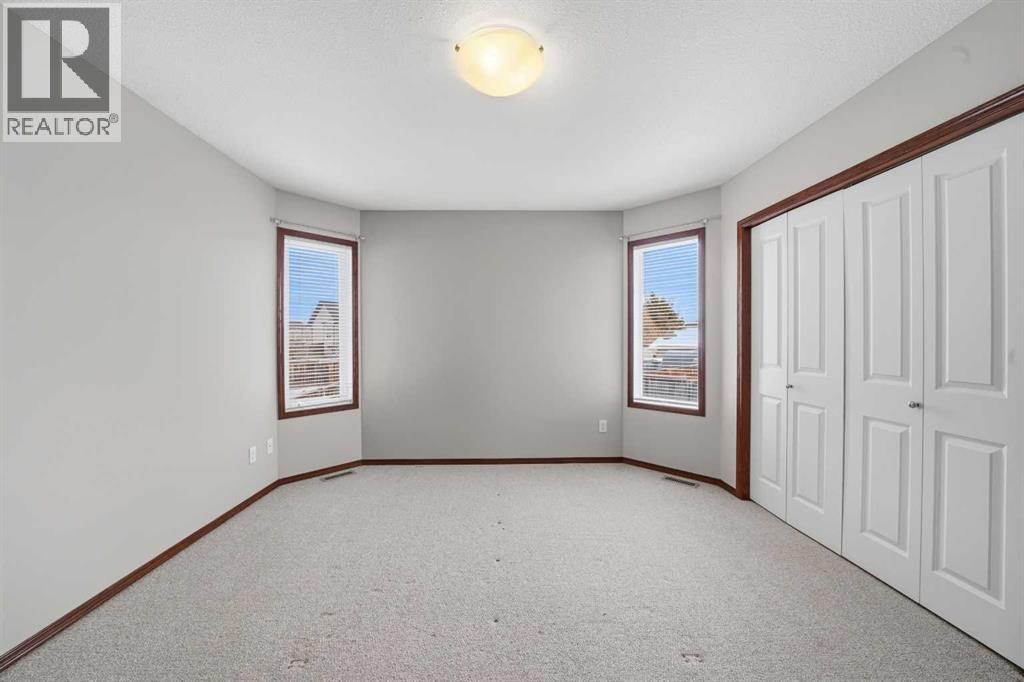 159 Lanterman Close, Red Deer