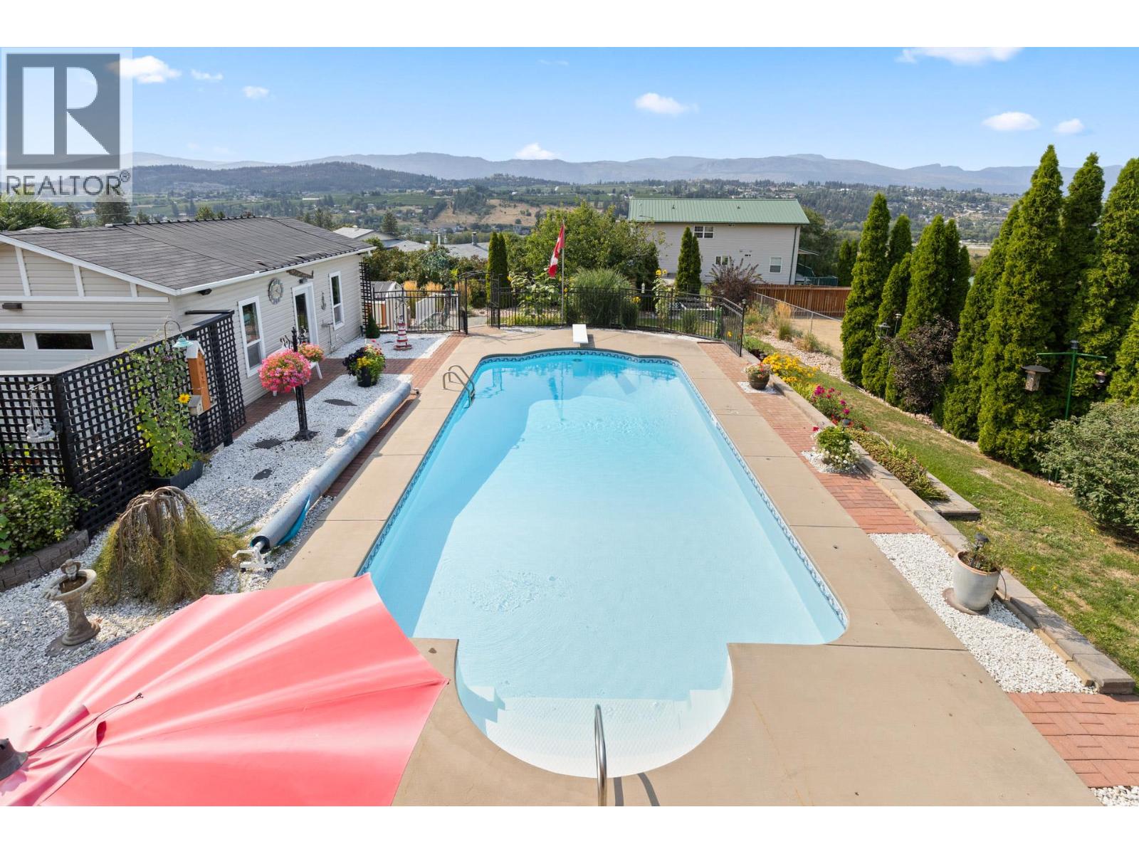 10678 Cheryl Road, Lake Country