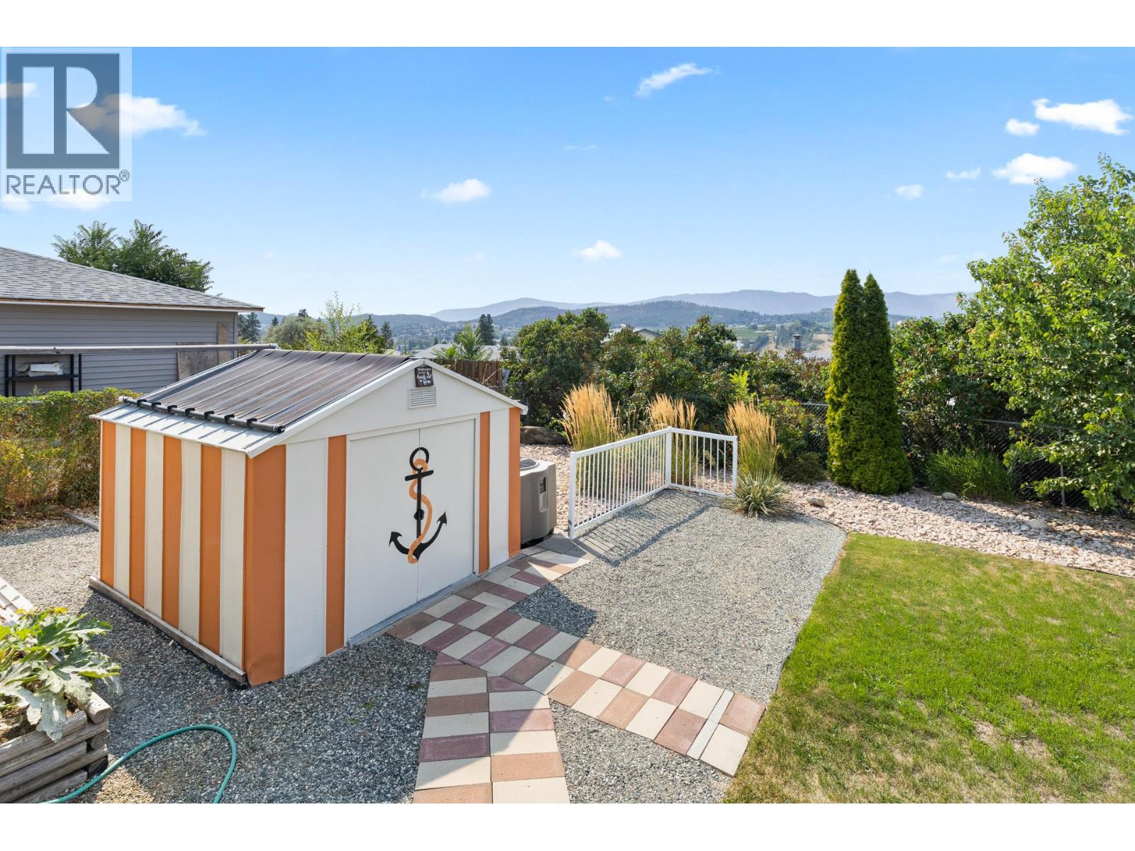 10678 Cheryl Road, Lake Country