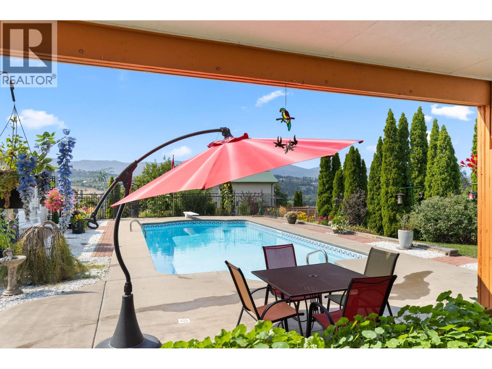 10678 Cheryl Road, Lake Country