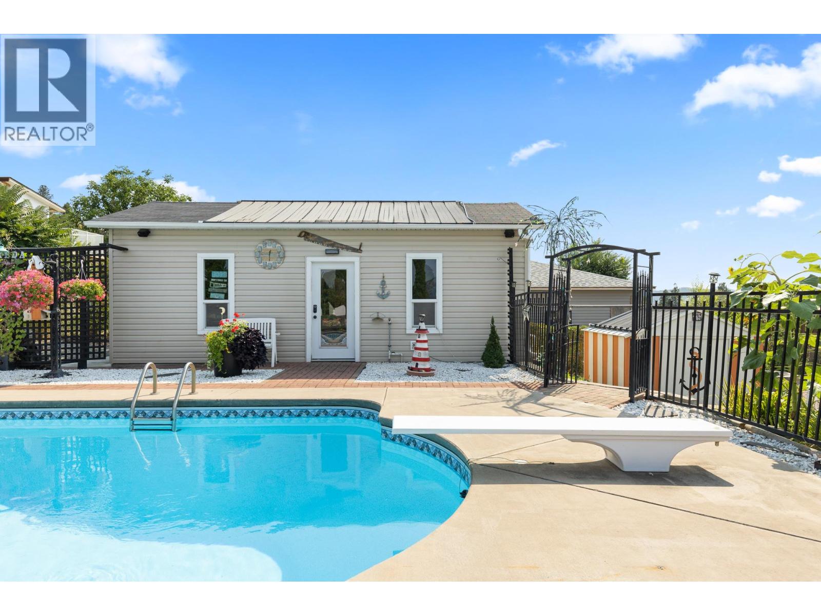 10678 Cheryl Road, Lake Country