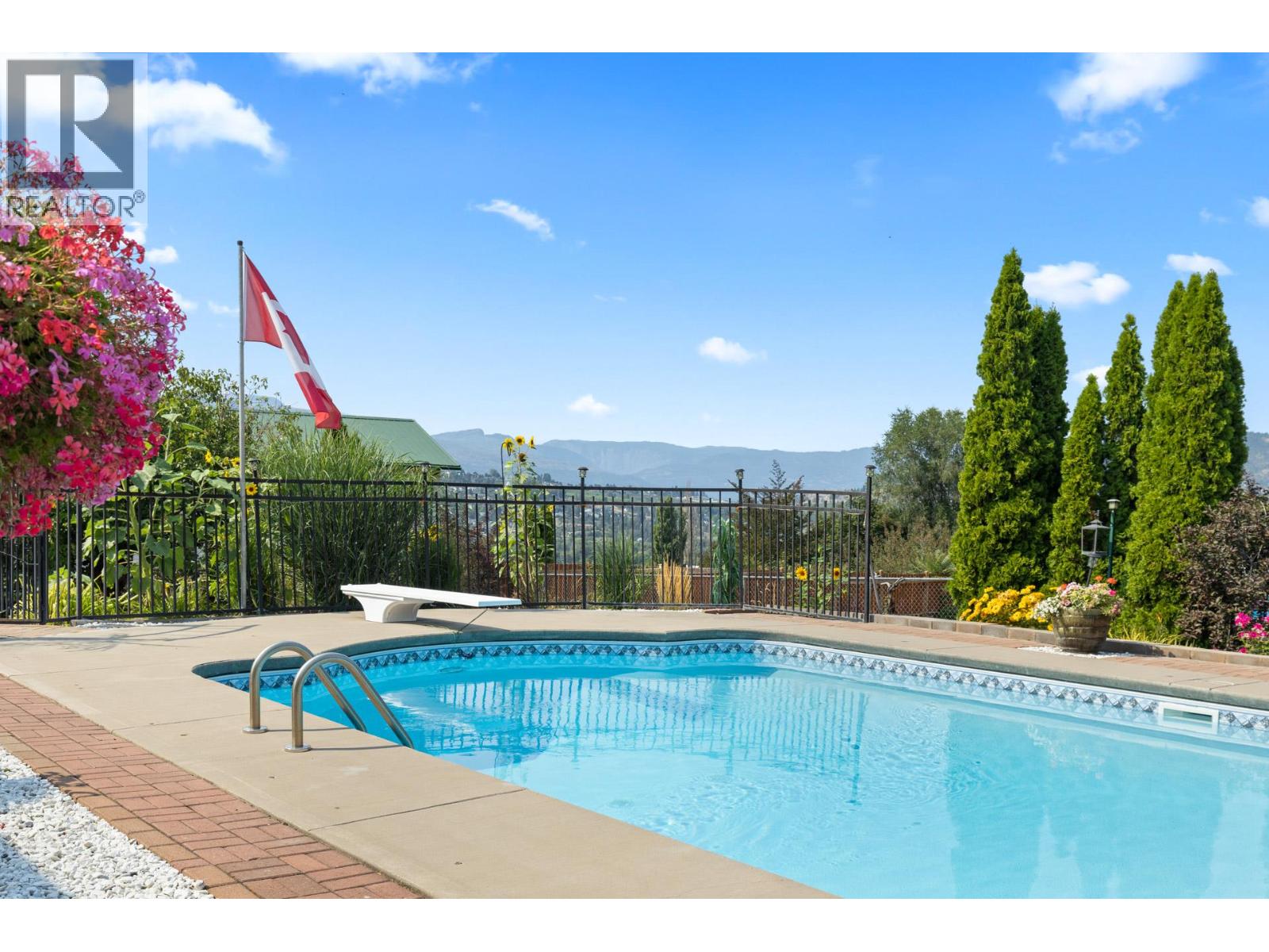 10678 Cheryl Road, Lake Country