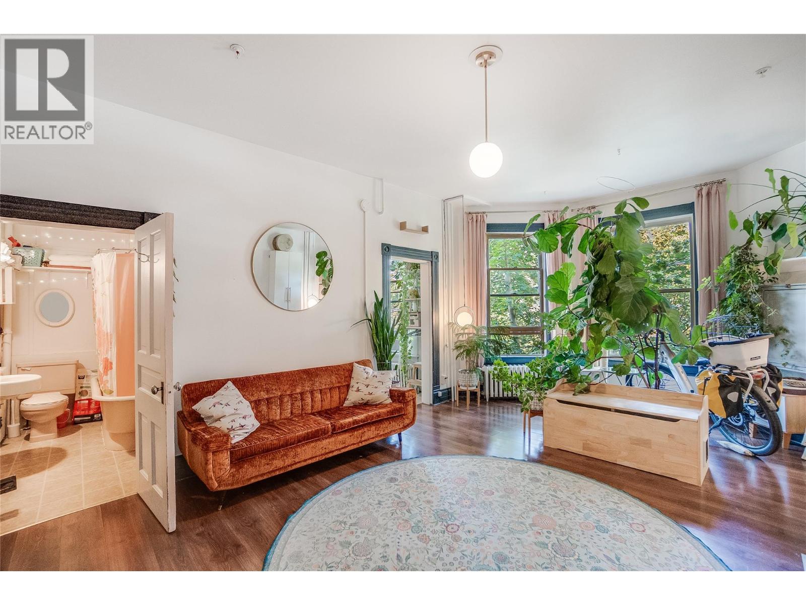 414 Falls Street - 21