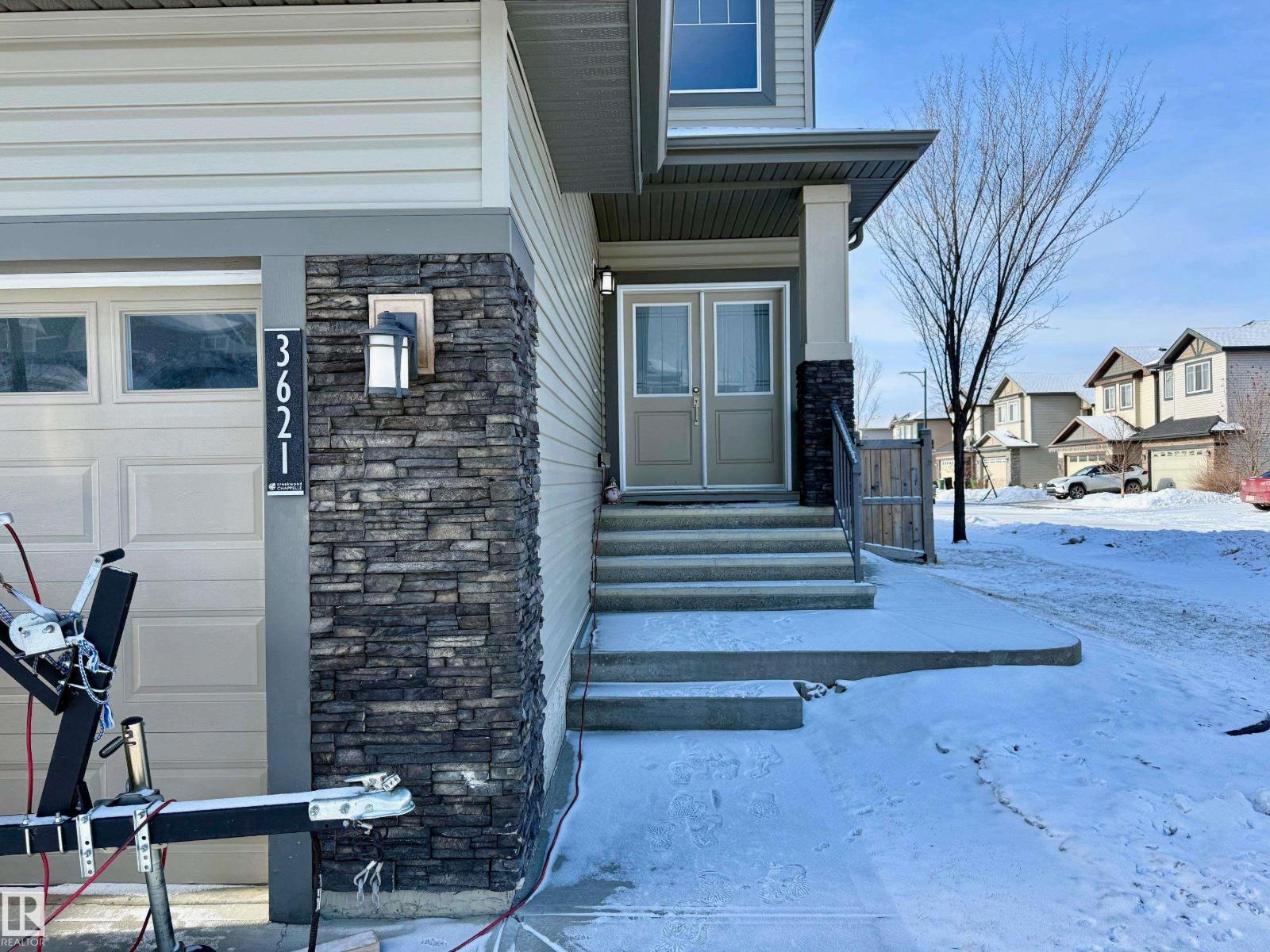 3621 CLAXTON PL SW - 2