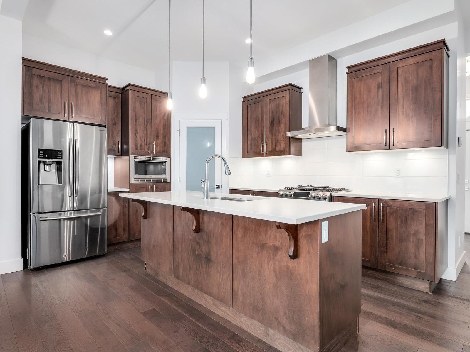 16527 25A AVENUE, Surrey