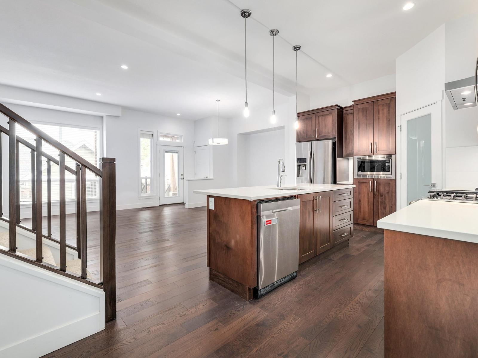 16527 25A AVENUE, Surrey