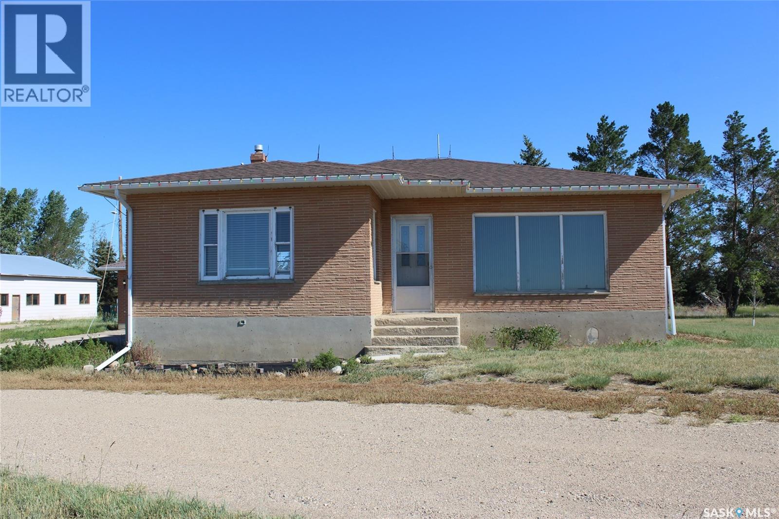 Gravelbourg Acreage - 1