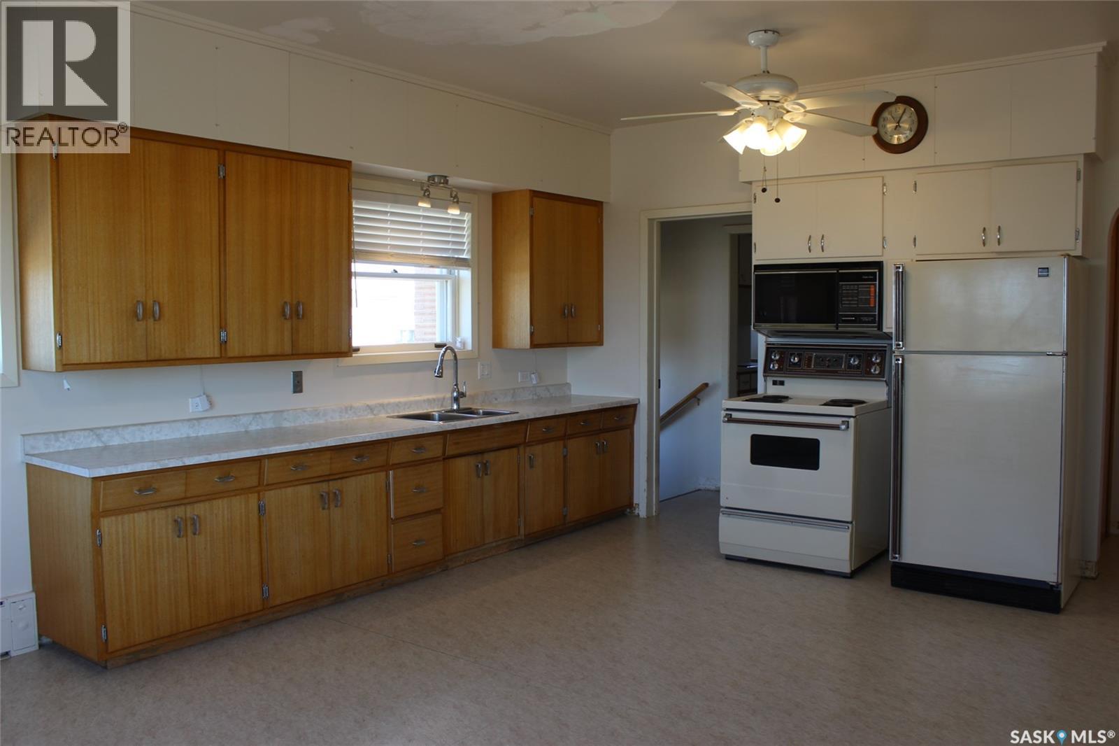 Gravelbourg Acreage - 3