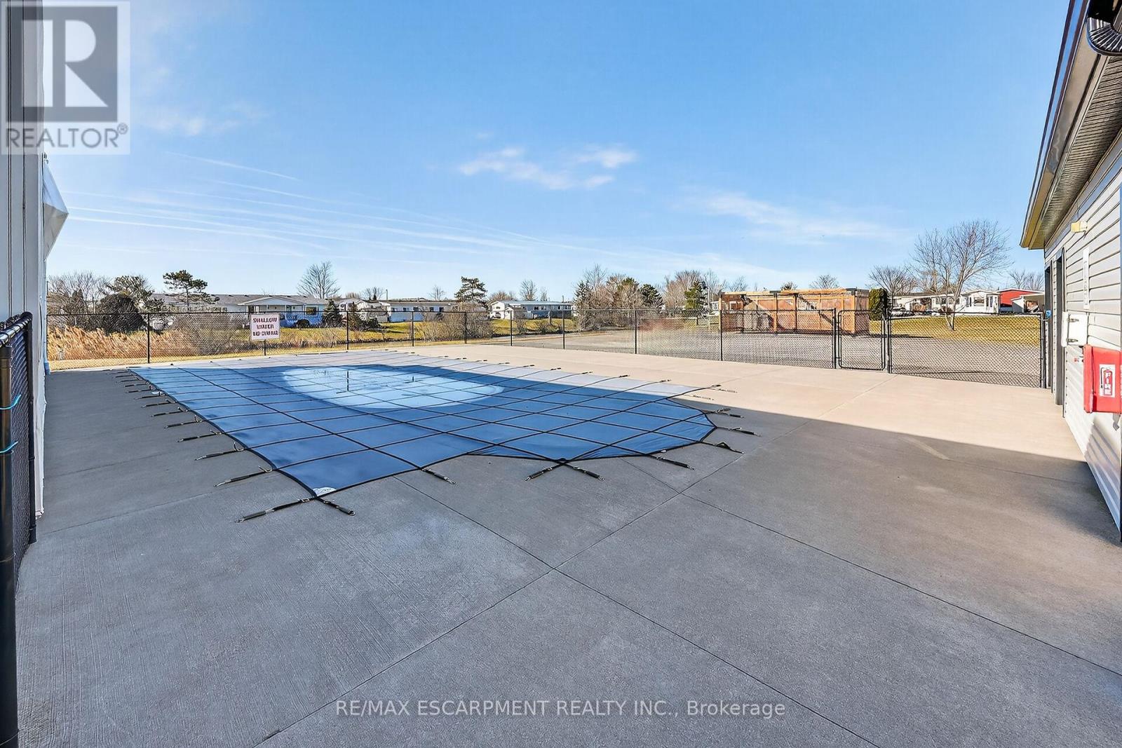 #211 3033 TOWNLINE ROAD - 48
