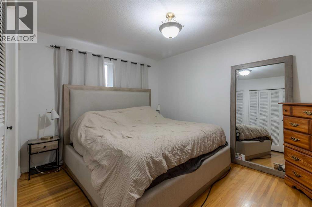 Single Family House Bungalow for Sale in   Avenue S Victoria Park Lethbridge 